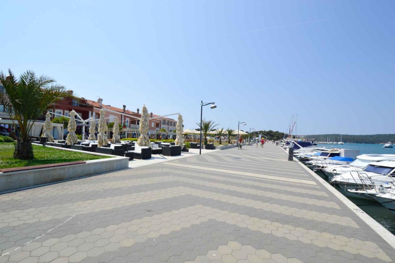 Apartment Medulin 23 Экстерьер фото